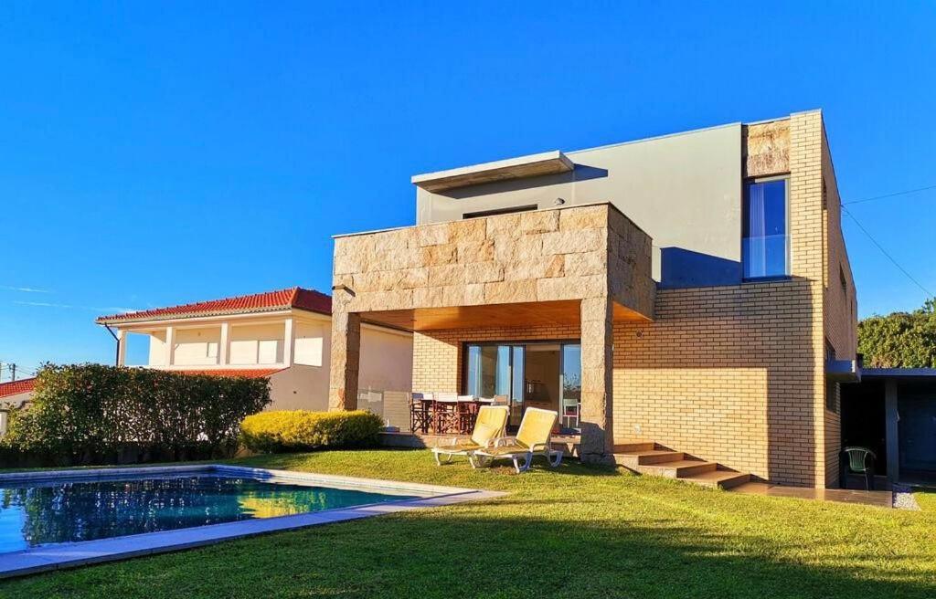 Hill & Beach House Viana do Castelo Exterior photo